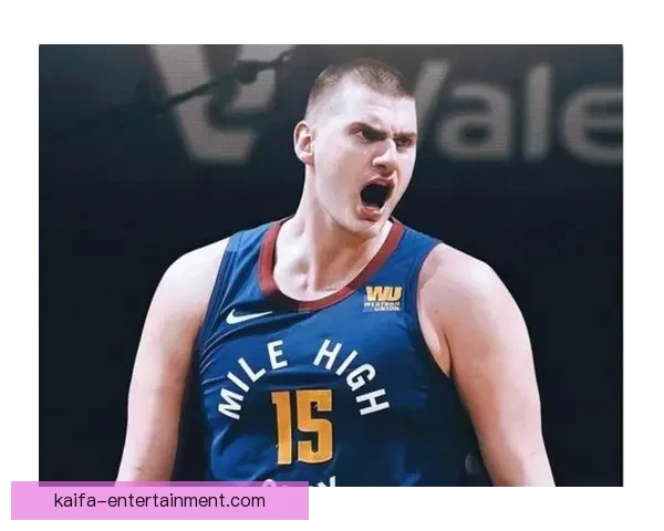 约基奇展现顶级进攻技巧，本场比赛教会我们如何围绕核心组织进攻