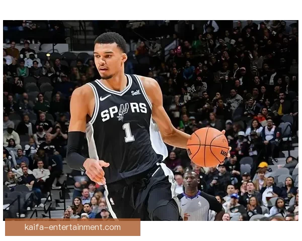 文班亚马无惧季后赛经验不足 科尔称他天生适应体系打法